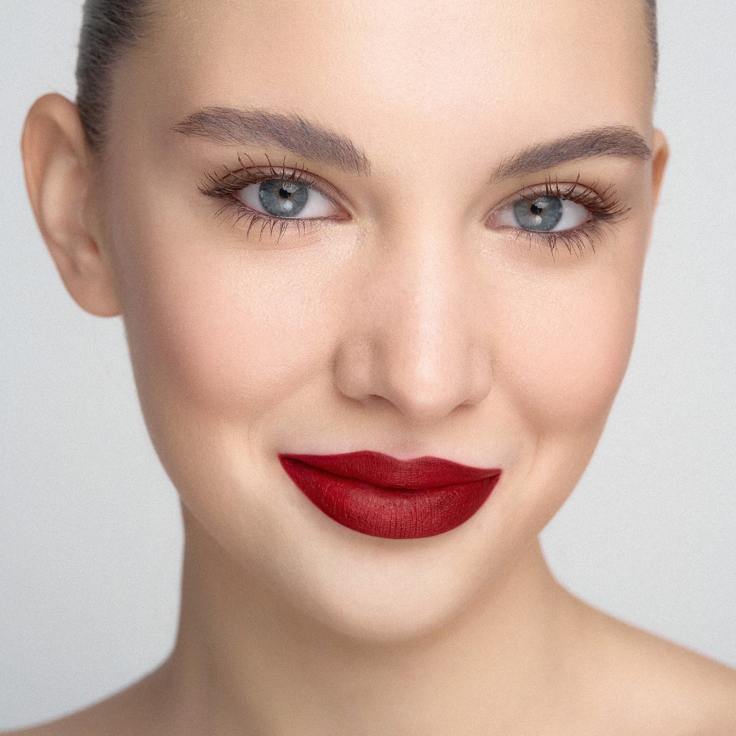 Long lasting silk matte lipstick - Ruby OK Beauty