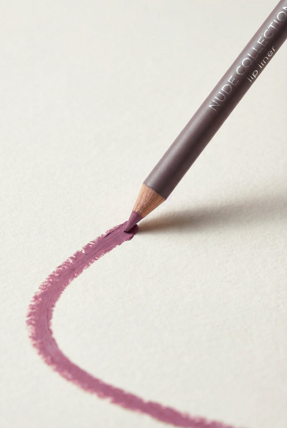 Lip pencil nude collection - color 40 OK Beauty