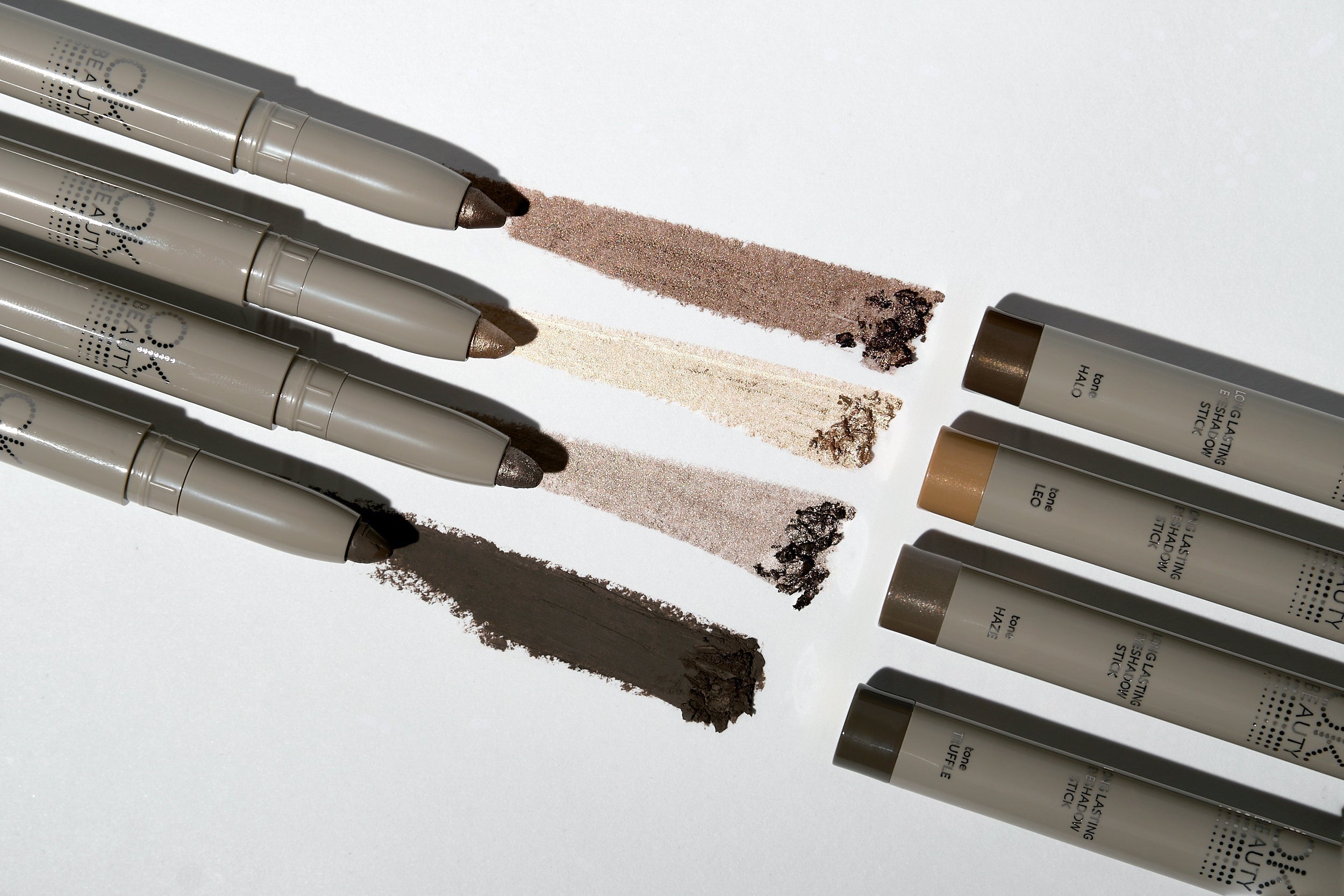 LONG LASTING EYESHADOW STICK LEO OK Beauty